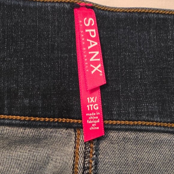 Spanx Women's Distressed Denim Leggings - Picture 7 of 9